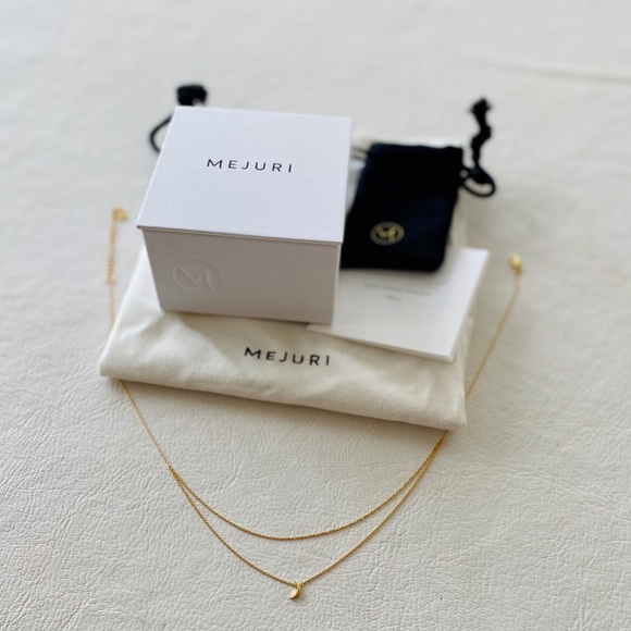 Mejuri Jewelry - Mejuri Layered Moon Necklace